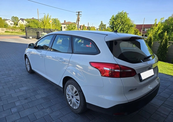 Ford Focus cena 42940 przebieg: 160113, rok produkcji 2018 z Orneta małe 352